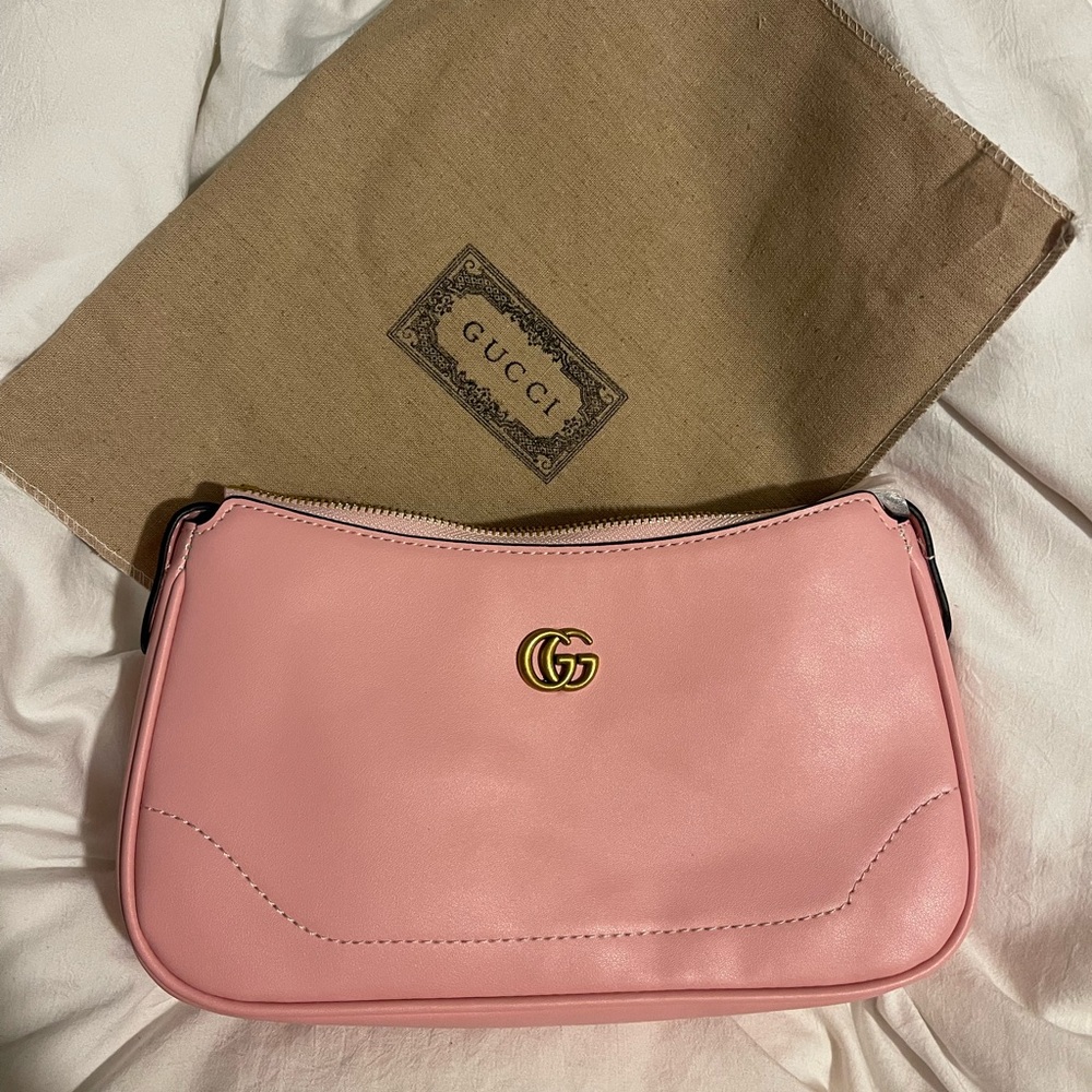 Pink Shoulder Bag 🩷